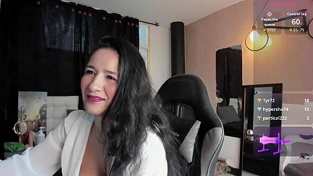 Vicky Angeel online show from 06-25-26, 06:02