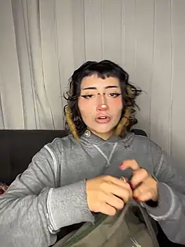 baby akuma online show from 03-21-26, 03:19