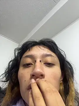baby akuma online show from 04-14-26, 03:33