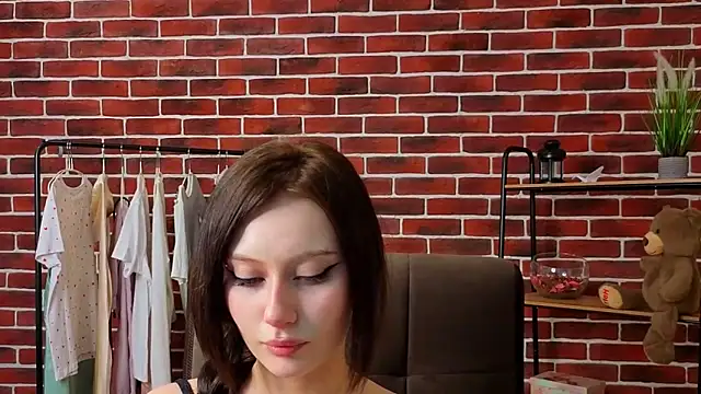 MargarettHampton online show from 03-27-26, 01:23