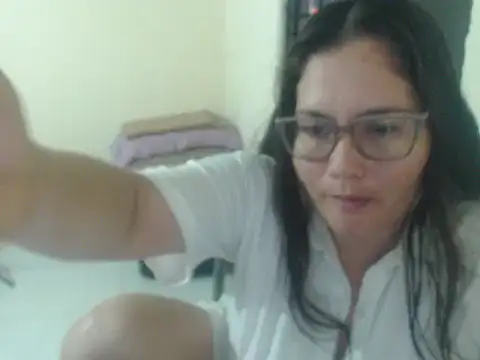 ANNYLATIMIDA online show from 05-02-26, 11:59