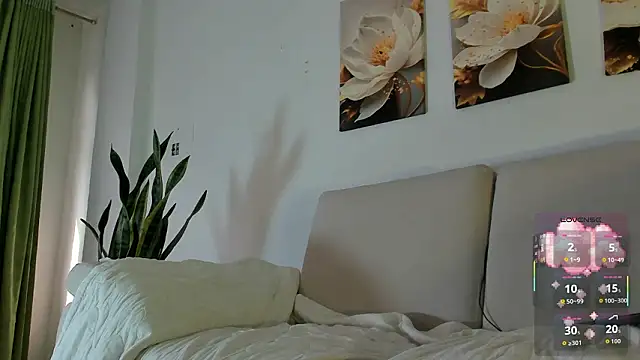 Viioletcollins online show from 03-25-26, 01:32