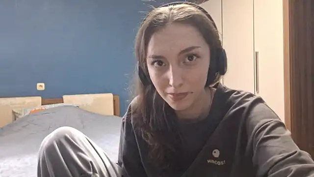 CindyLight online show from 04-04-26, 03:29