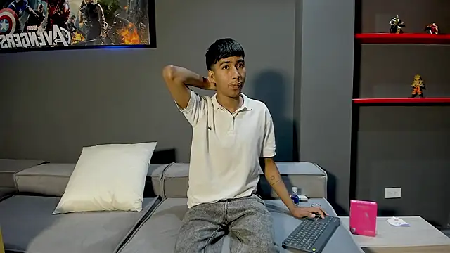 Ender h0tt online show from 03-19-26, 01:44