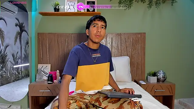 Ender h0tt online show from 07-08-26, 08:31