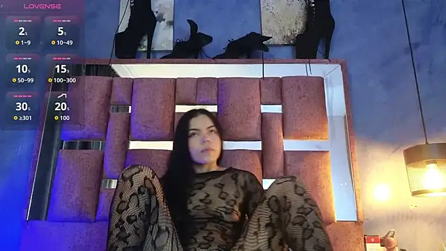 Snapshot of miss_merly_01 chatting on 05-06-26, 11:58 miss merly 01 online show from 05-06-26, 11:58