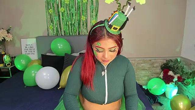 hooney 2 online show from 03-18-26, 04:15