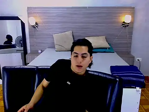 Alex Wolft online show from 03-28-26, 02:56