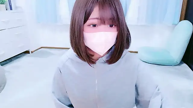 Snapshot of TSU-YU chatting on 05-27-26, 06:43 TSU-YU online show from 05-27-26, 06:43