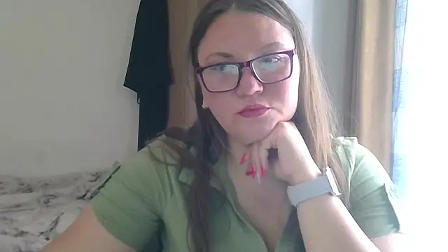 Snapshot of MuseChic_Wild chatting on 06-03-26, 10:38 MuseChic Wild online show from 06-03-26, 10:38