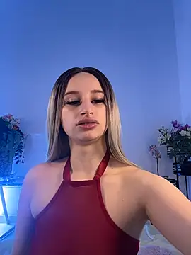 ScarletFlameee online show from 05-28-26, 05:59