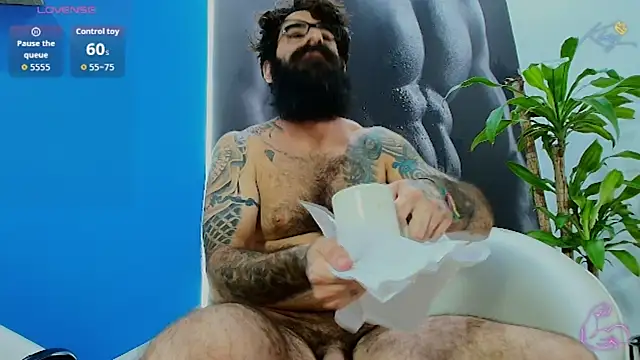 Haraldsmed online show from 04-09-26, 01:17