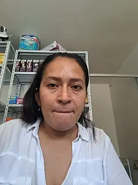 Snapshot of Dr_Edna_naughty chatting on 05-31-26, 09:37 Dr Edna naughty online show from 05-31-26, 09:37