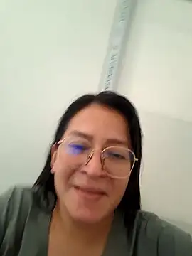 Snapshot of Dr_Edna_naughty chatting on 06-21-26, 03:51 Dr Edna naughty online show from 06-21-26, 03:51
