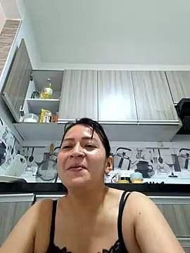 Snapshot of Dr_Edna_naughty chatting on 05-19-26, 12:34 Dr Edna naughty online show from 05-19-26, 12:34