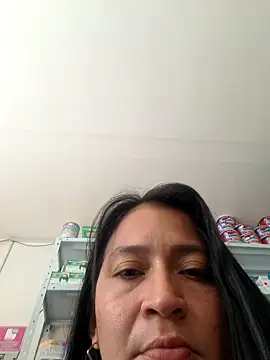 Snapshot of Dr_Edna_naughty chatting on 07-11-26, 07:36 Dr Edna naughty online show from 07-11-26, 07:36