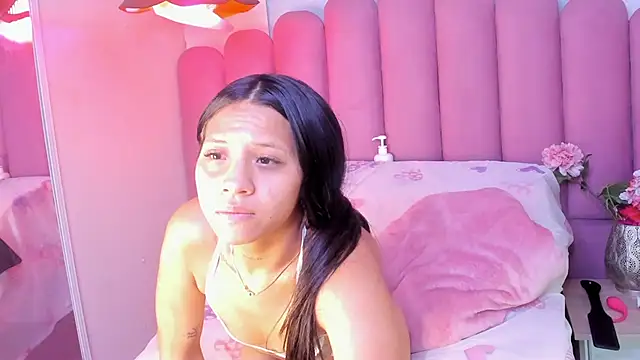 ZaraLuciana online show from 03-29-26, 10:17