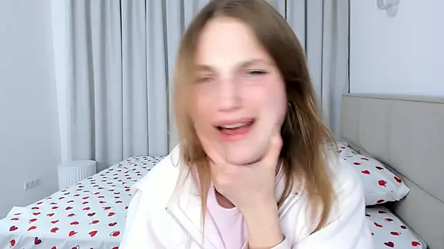 ErinnPieloch online show from 03-17-26, 07:28