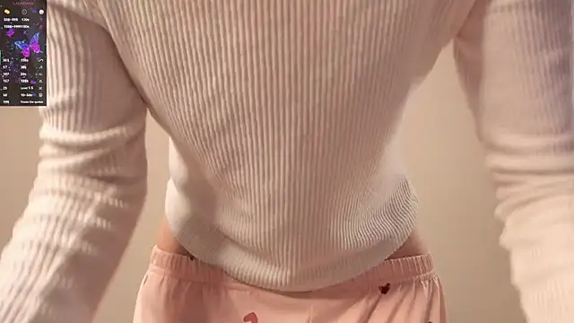 ErinnPieloch online show from 04-27-26, 07:23