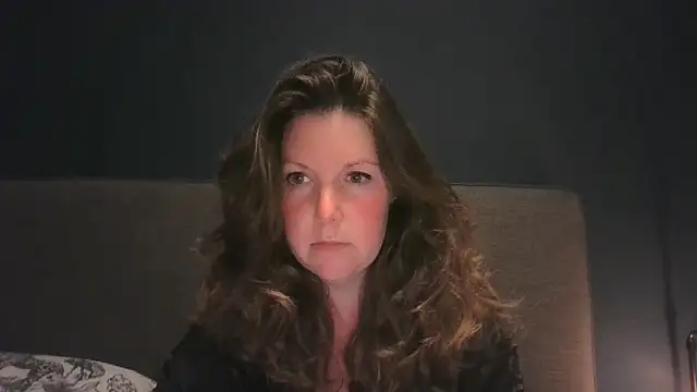 Boobiegirl91 online show from 04-11-26, 06:55