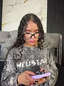 Bunny fire online show from 04-15-26, 07:07