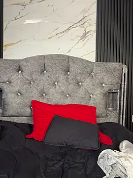 Bunny fire online show from 04-23-26, 07:15