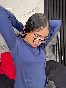 Bunny fire online show from 04-20-26, 07:04