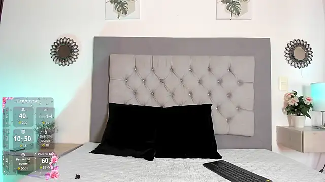 Arya Grey online show from 04-13-26, 11:36