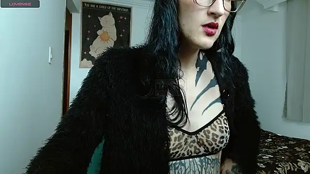 VelvetVal  online show from 04-20-26, 05:14