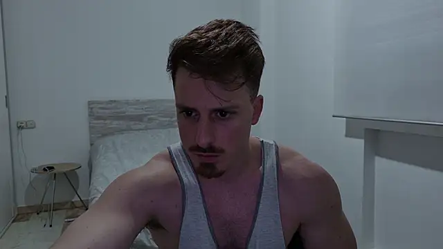 zeusoctavian1 online show from 03-08-26, 06:11