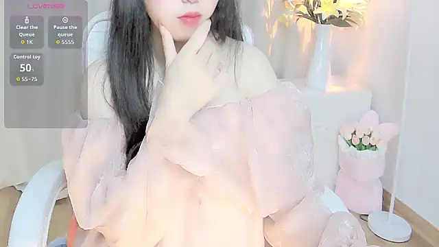 Sweet-Shuna online show from 04-13-26, 01:42