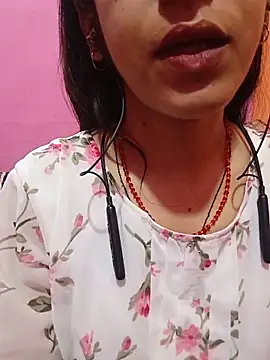 SizzlingHot online show from 05-18-26, 05:51