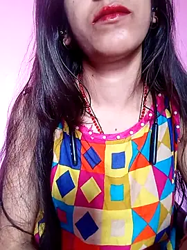 SizzlingHot online show from 05-08-26, 10:52