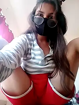 Divya3107 online show from 05-01-26, 03:33