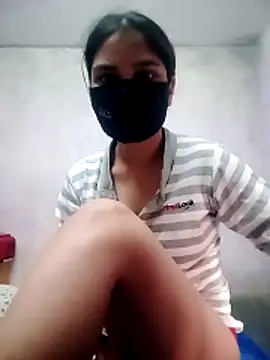Divya3107 online show from 04-10-26, 03:24