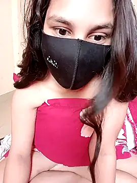 Snapshot of Divya3107 chatting on 05-28-26, 03:25 Divya3107 online show from 05-28-26, 03:25