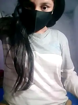 Divya3107 online show from 04-12-26, 06:27