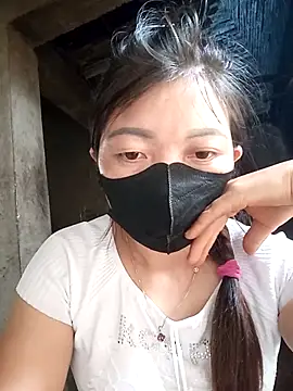 Bling-pusy online show from 04-23-26, 03:46