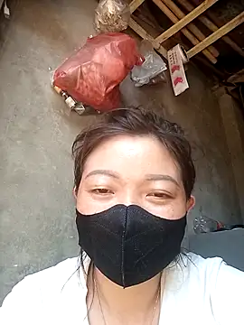 Bling-pusy online show from 04-12-26, 04:27