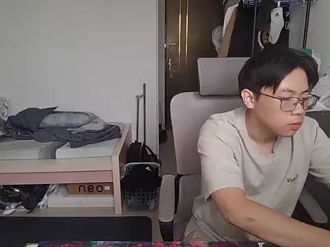 Snapshot of Sh-618 chatting on 03-09-26, 07:56 Sh-618 online show from 03-09-26, 07:56