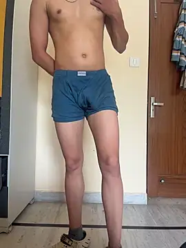 Snapshot of legend_twink chatting on 05-10-26, 06:28 legend twink online show from 05-10-26, 06:28