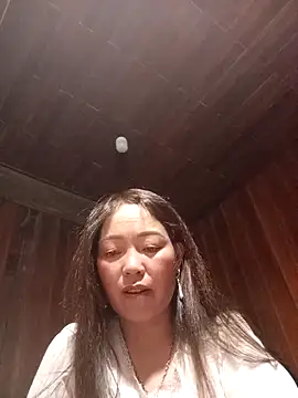 Yellow-pink online show from 03-30-26, 01:56