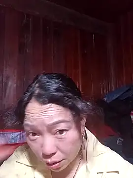 Yellow-pink online show from 03-19-26, 10:54