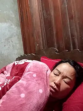 Yellow-pink online show from 03-09-26, 03:04