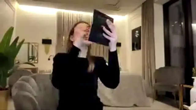 Cherry Sin online show from 03-10-26, 04:44