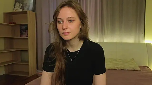 RubieHeiser online show from 03-11-26, 08:19