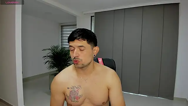 TroyeSavage online show from 03-14-26, 11:38