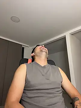 TroyeSavage online show from 03-27-26, 11:27