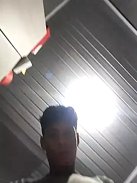 Snapshot of ROCHAIZ chatting on 03-12-26, 01:00 ROCHAIZ online show from 03-12-26, 01:00