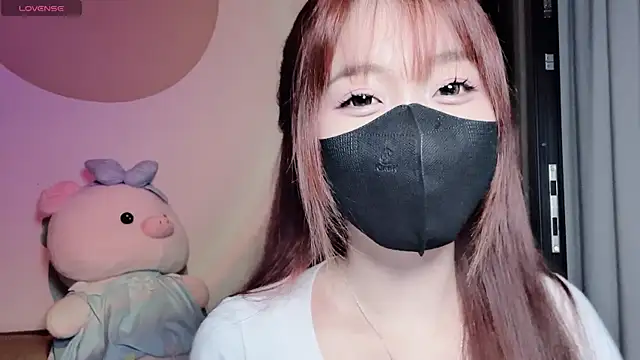 HeooPeppa online show from 07-18-26, 04:26